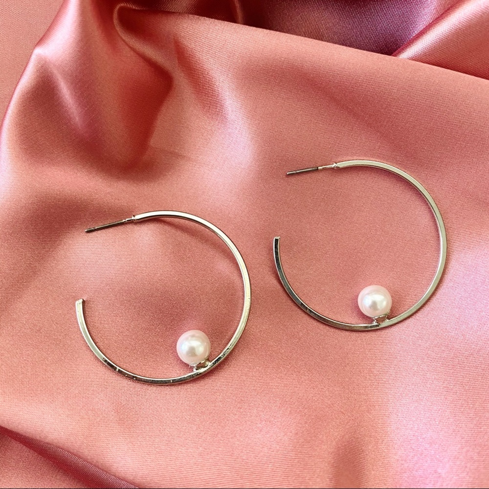 💕💕Last one Pearl Hoops Hoop Earrings - Picture 3 of 7